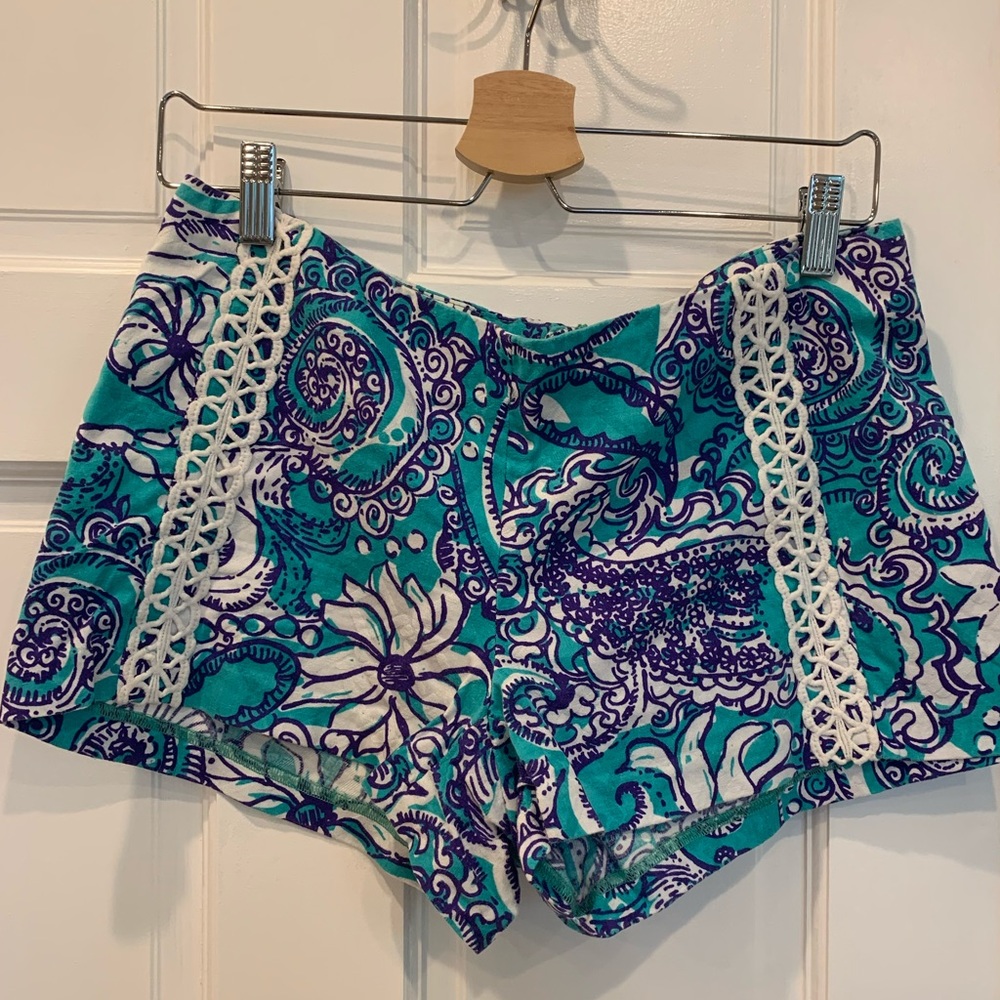 Lilly Pulitzer Short Size 6